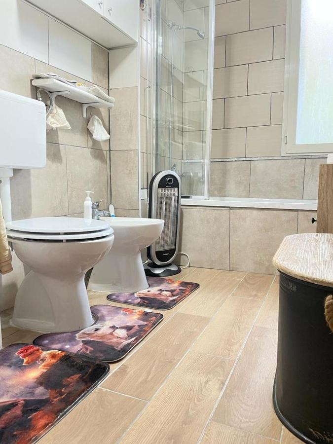 شقة La Casa Di Rosi نابولي المظهر الخارجي الصورة